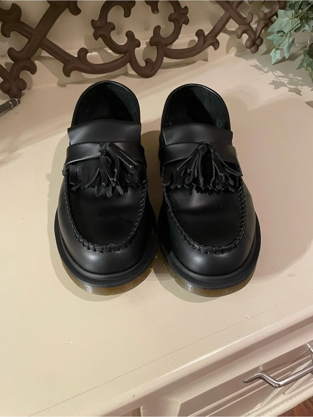 Dr. Martens Adrian Smooth Leather Tassel Loafers All Black Size M 6/W 7 NWOB